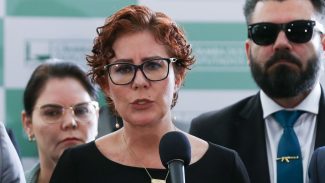 Carla Zambelli nega ter contratado hacker para prejudicar Moraes