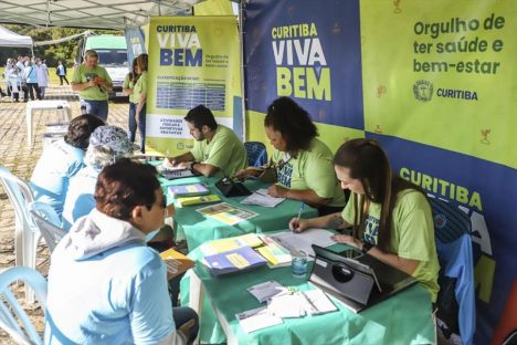Curitiba Viva Bem oferece avaliação física e orientação sobre qualidade de vida e saúde do homem Imagem referente a Curitiba Viva Bem oferece avaliação física e orientação sobre qualidade de vida e saúde do homem