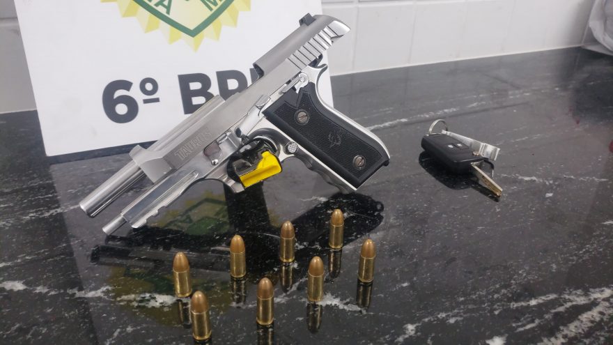 Pistola 9mm é apreendida após tiros contra vizinho que denunciou perturbação de sossego no Santa Cruz