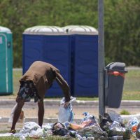 Imagem referente a Governo cria pontos de higiene para população em situação de rua