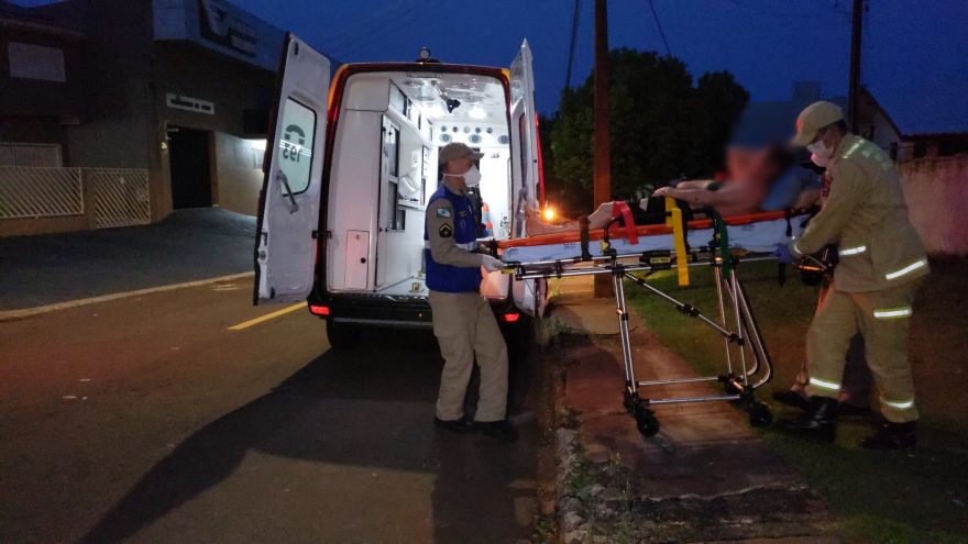 Idoso que caiu da cama há dois dias é atendido pelo Siate no bairro Alto Alegre