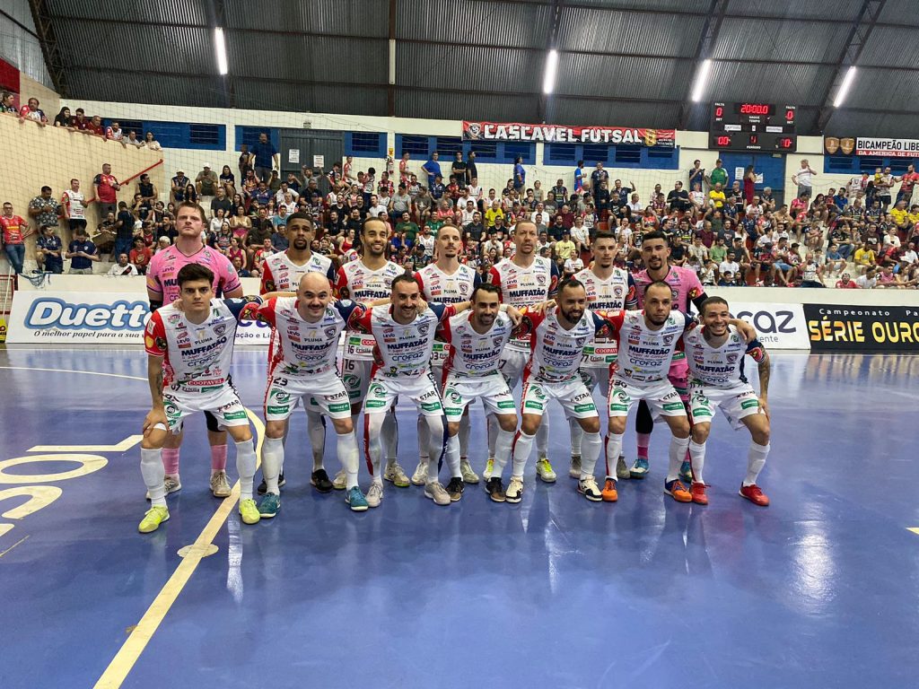 Cascavel Futsal vence Pato na ida das semifinais da Série Ouro