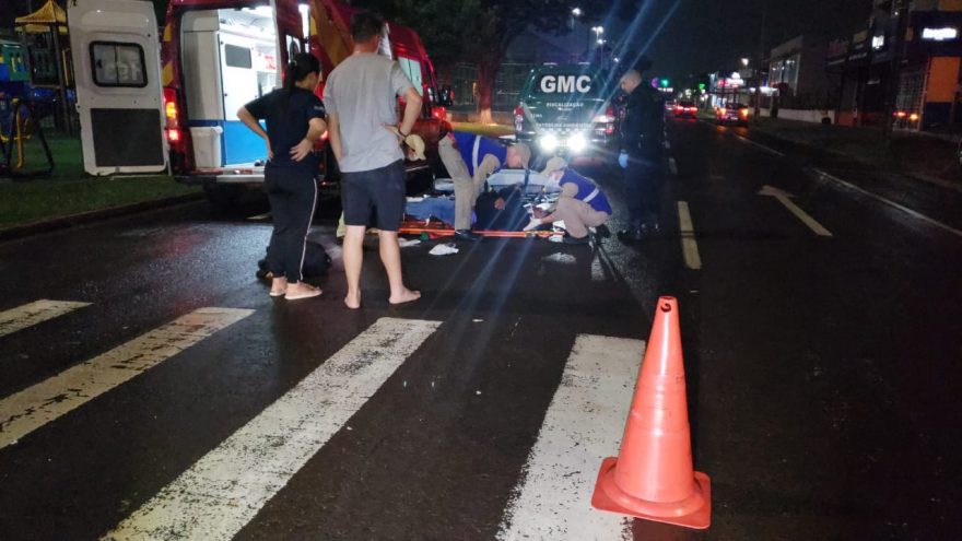 Motociclista sofre ferimentos graves em acidente na esquina das avenidas Tancredo Neves e Assunção