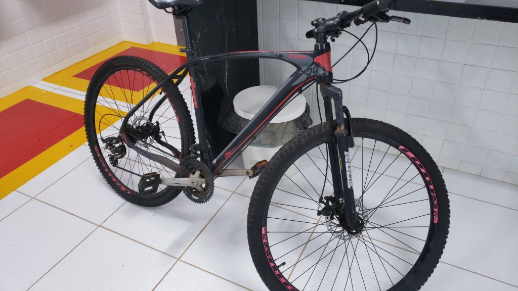 Suspeito de furtar duas bicicletas em condomínio no Faculdade é detido em ação da Choque