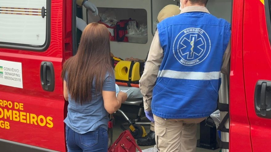 Idosa de 66 anos fica ferida ao sofrer queda no Bairro Brasília