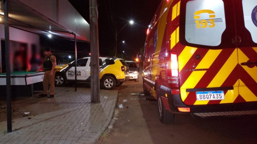 Briga generalizada em bar deixa mulher ferida no Santos Dumont