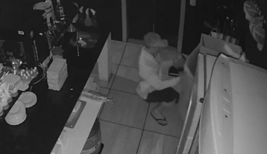 Ladrão faz a limpa em hamburgueria no Alto Alegre