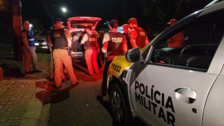 Indivíduo é agredido por populares após furtar moto