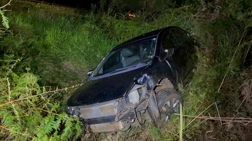 Condutora de Honda Civic fica ferida após carro cair em barranco na rodovia BR-369