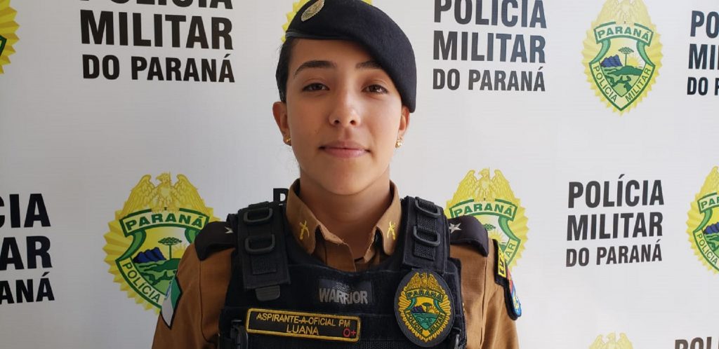 Polícia Militar desconfiou de veículo carregado com fuzil, munições e maconha