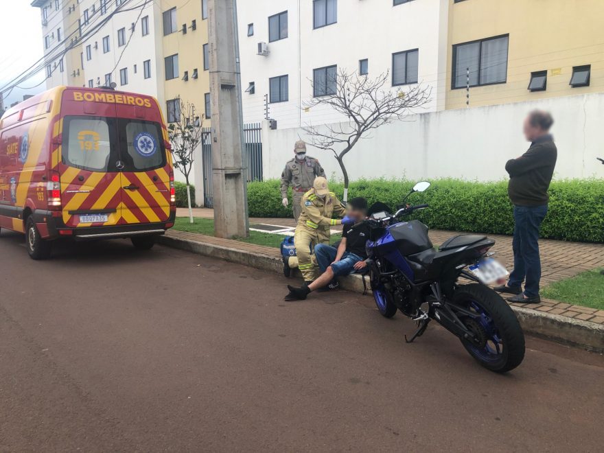 Jovem fica ferido ao se envolver em acidente de trânsito no Pioneiros Catarinenses