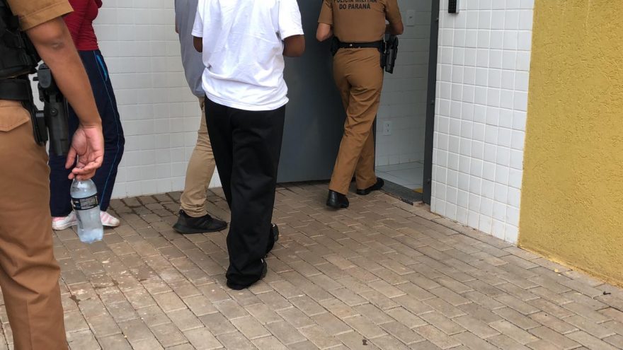 Menores são encaminhadas para Delegacia após briga em colégio