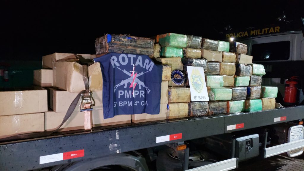 PM localiza residência que servia de depósito de mais de 2 toneladas de maconha em Santa Tereza do Oeste