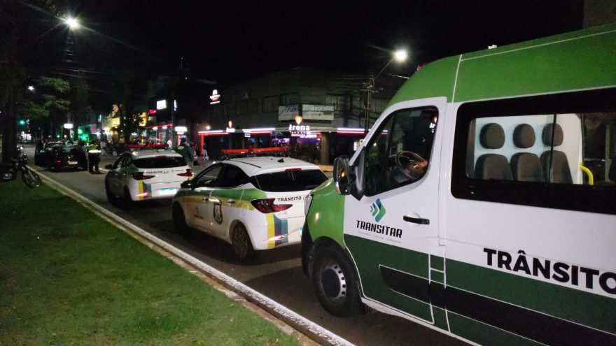 Condutores são detidos por embriaguez ao volante em fiscalização de trânsito