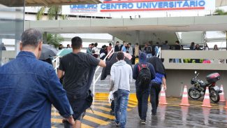 Prova do Enade será aplicada a partir das 13h30; portões fecham às 13h