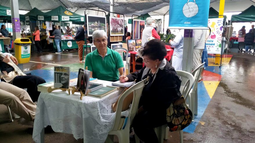 Feira do Teatro deste domingo terá lançamento de livros, exposições e show