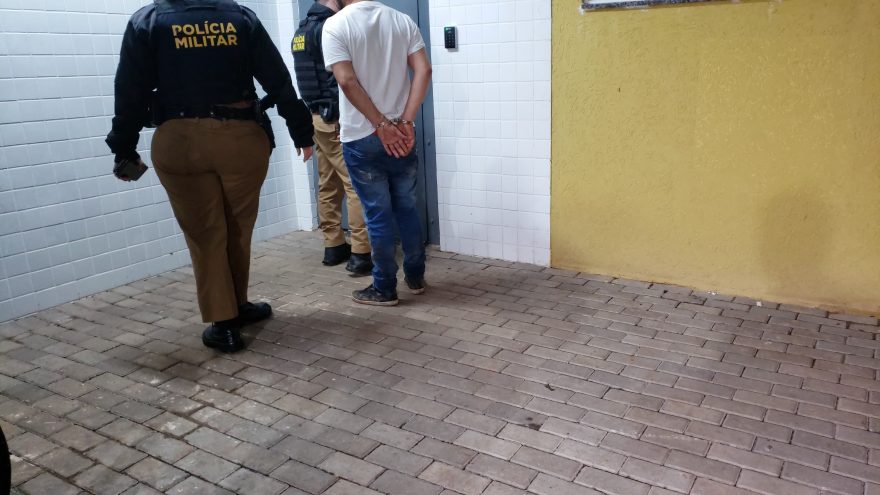 Enquanto cuidava do filho recém-nascido, mulher é agredida pelo companheiro no Bairro Morumbi