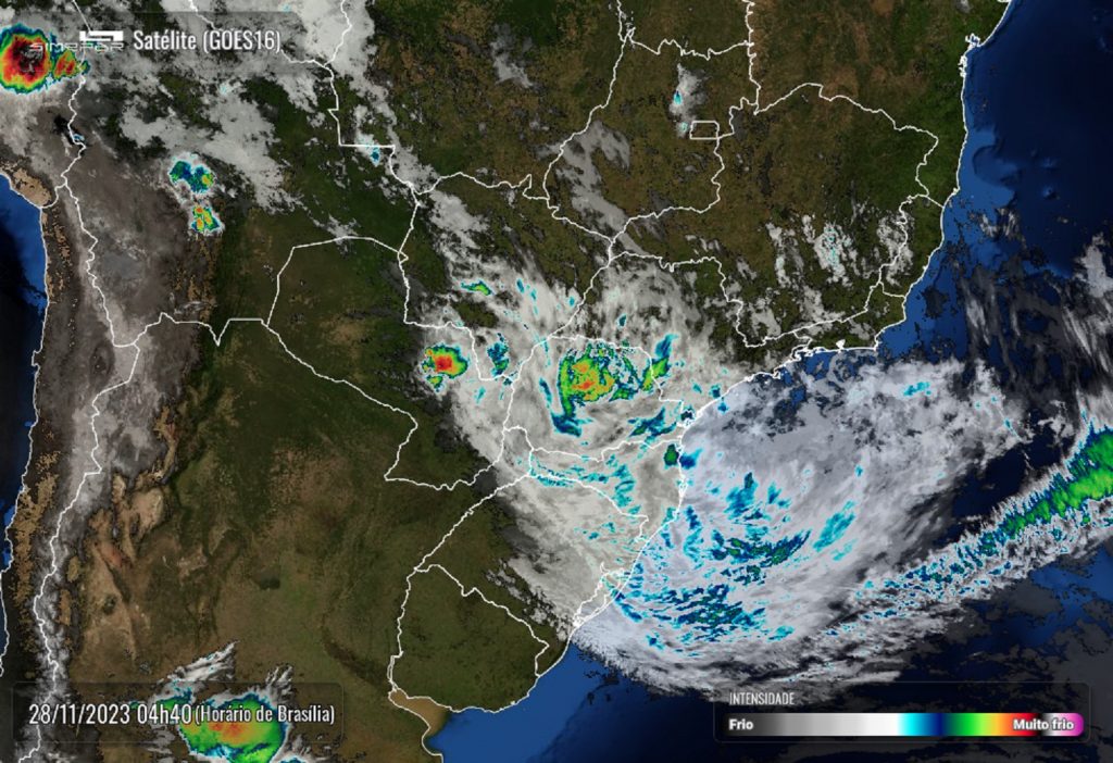 Previsão de mais um dia chuvoso em Cascavel nesta terça-feira
