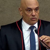 Moraes manda soltar preso por atos golpistas de 8 de janeiro