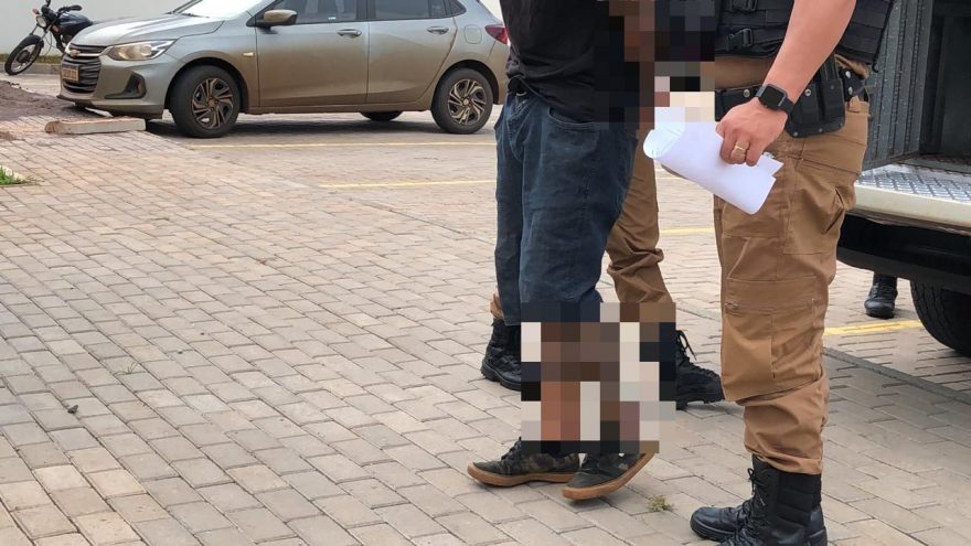 Homem é preso por tráfico de drogas