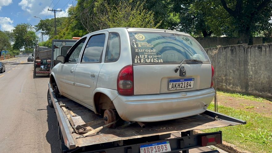 Corsa com registro de furto é recuperado pela PRF