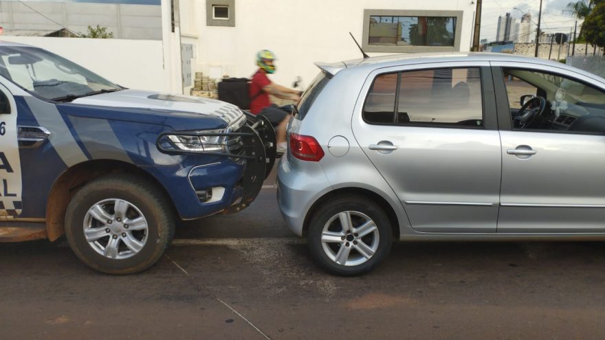 Após colidir contra viatura da GM, homem é preso por embriaguez