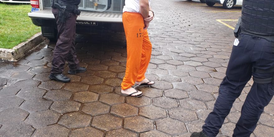 Apenado é encaminhado ao IML para exame de corpo de delito