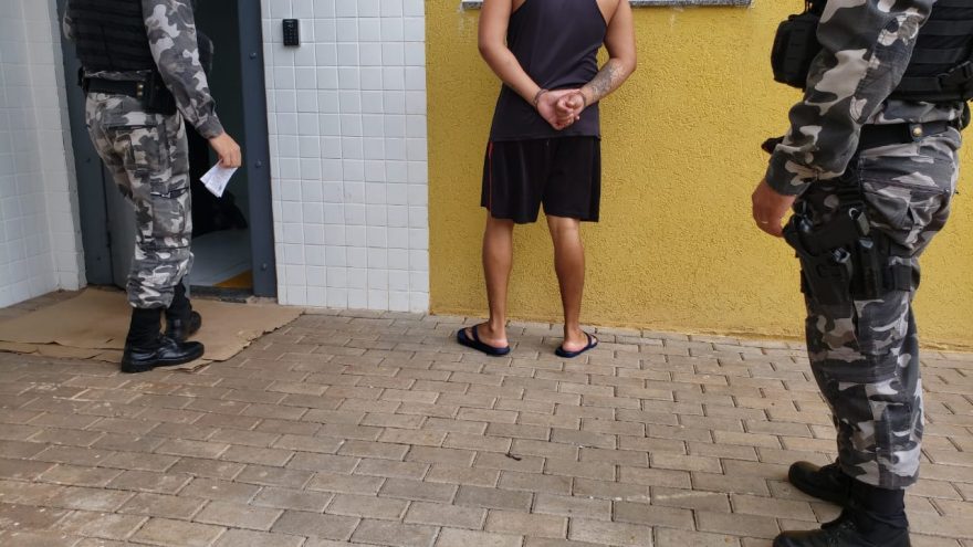 Procurado pela Justiça pelo crime de tráfico, homem é detido pelo Pelotão de Choque no Interlagos