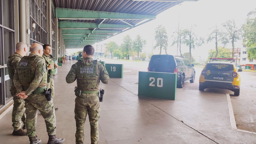 Forças de segurança realizam ação na Rodoviária de Cascavel