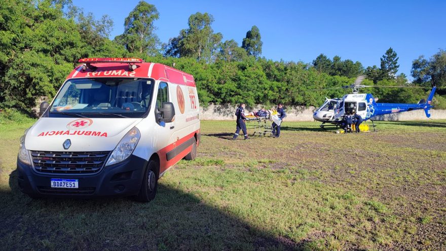 Vítima de acidente com ônibus na PR-180 é encaminhada para Cascavel de helicóptero
