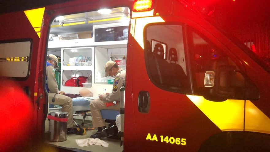 Idoso fratura fêmur ao sofrer queda dentro de casa no Floresta