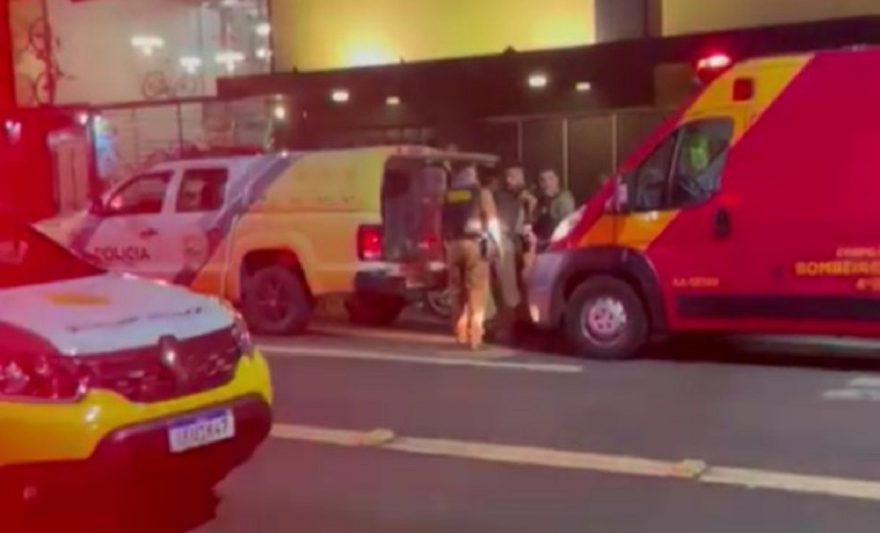 Mulher é ferida a golpe de faca no Centro de Cascavel
