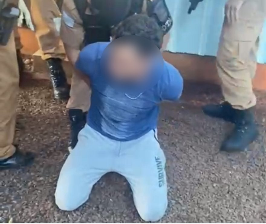 Vídeo mostra o momento em que homem que atirou em policial em Toledo se entrega
