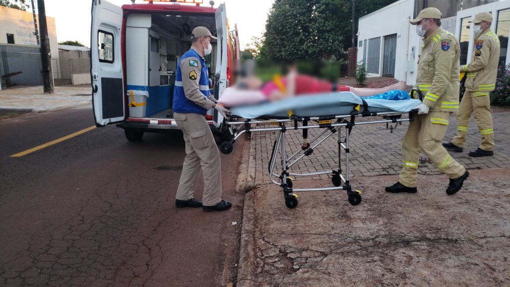 Idosa de 88 anos fica ferida ao sofrer queda em sua residência no bairro Cascavel Velho