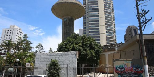 Imagem referente a Sabesp: Justiça solta manifestantes presos em protesto na Alesp