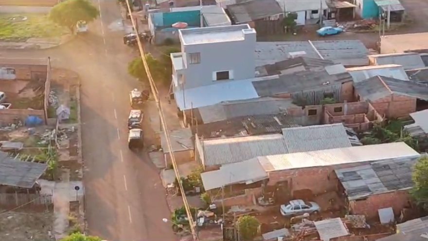 Imagens mostram diligências aéreas realizadas durante operação contra o tráfico em Cascavel