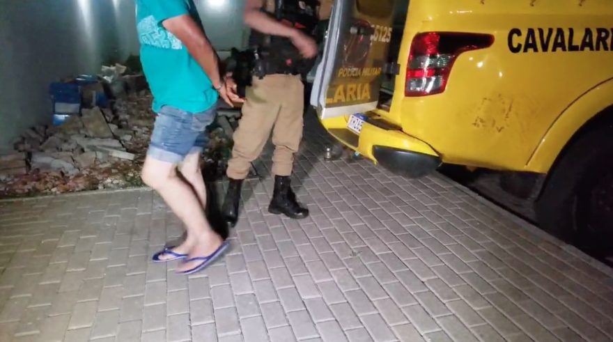 Terror em Rio do Salto: Mulher e bebê são feitos de reféns por vizinho