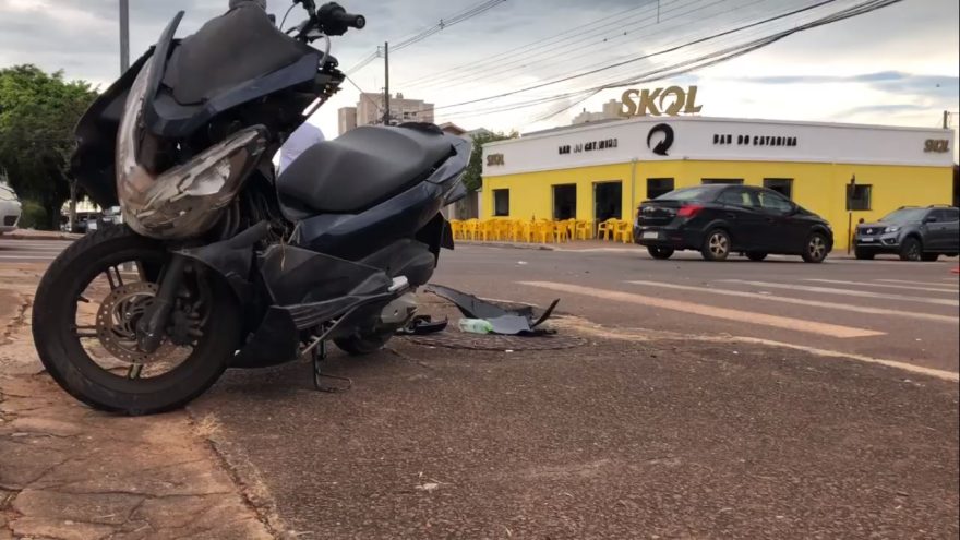 “Só quando morrer”: cruzamento das ruas Fortaleza com Visconde de Guarapuava preocupa moradores
