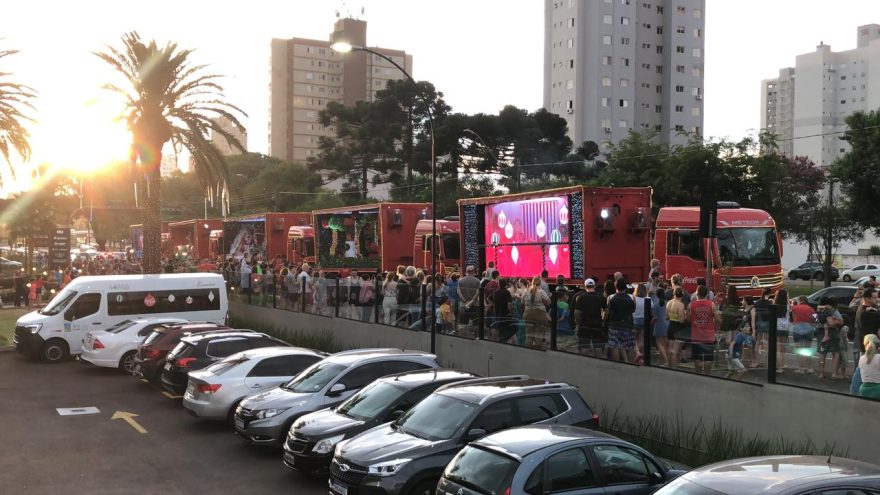 O Natal Chegou! Caravana da Coca-Cola traz magia para as ruas de Cascavel