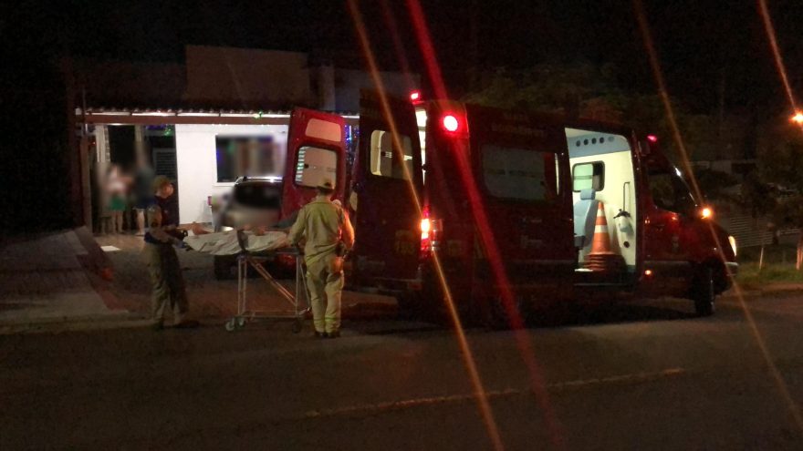 Idoso de 72 anos é socorrido ao cair e bater a cabeça no bairro Canadá