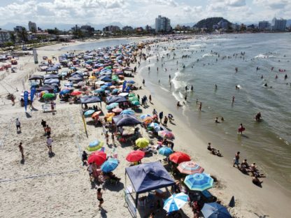 1º boletim de balneabilidade mostra que a população pode aproveitar as praias Imagem referente a 1º boletim de balneabilidade mostra que a população pode aproveitar as praias
