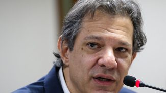 Haddad diz que continuará a buscar déficit zero em 2024