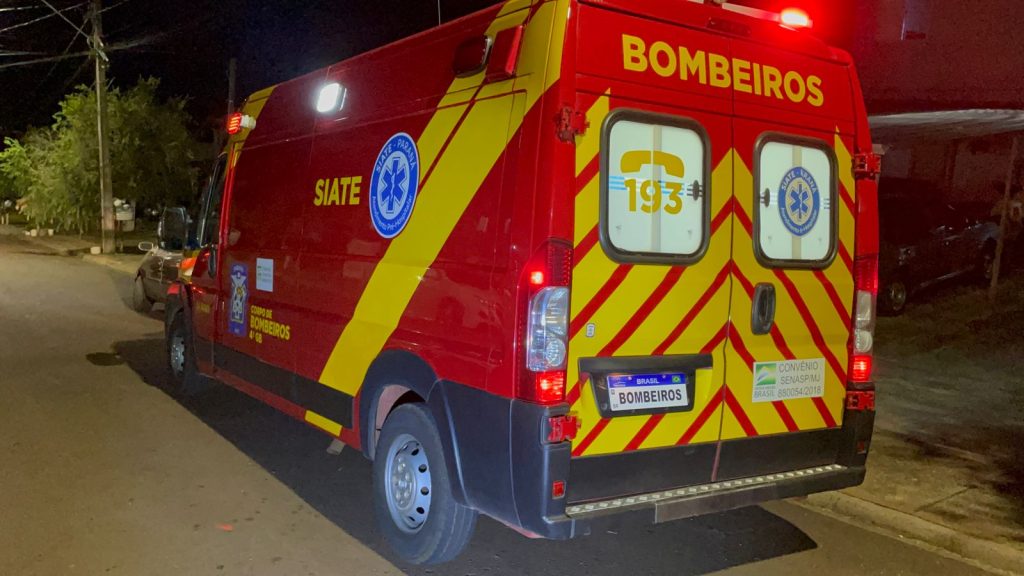 Condutor sofre fratura após colisão perto da praça da Bíblia