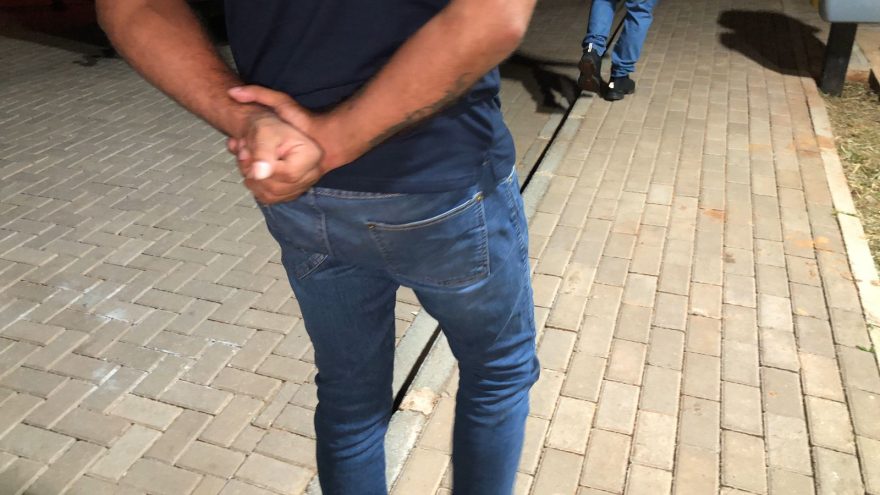 Investigação do GDE termina com prisão em flagrante de suspeito de furto de caminhonetes