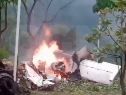 Imagem referente a Cinco pessoas morrem em queda de avião no interior de São Paulo 