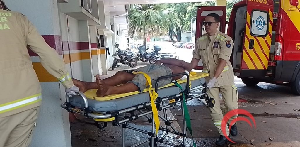 Homem é baleado após tentar esfaquear policial militar em Foz