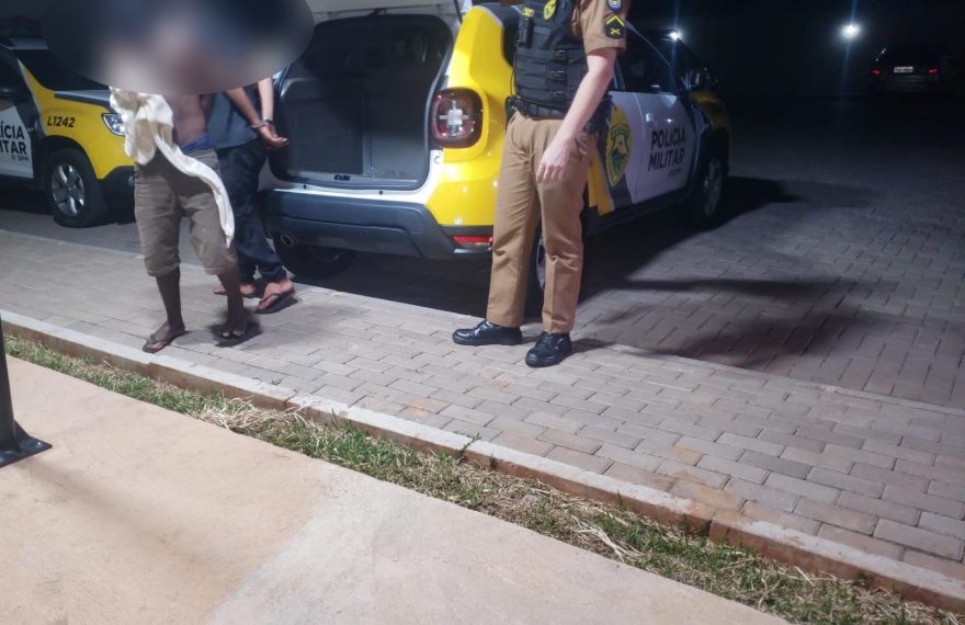 Suspeitos de furto de moto na Rua Mato Grosso são presos pela Polícia Militar