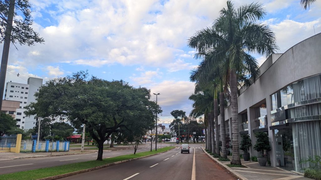 Previsão de sol e máxima de 28°C no último dia no ano em Cascavel Previsão de sol e máxima de 28°C no último dia no ano em Cascavel