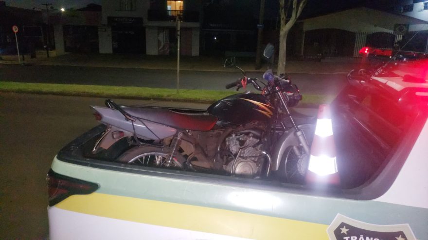 Motocicleta é apreendida durante Operação de Trânsito no São Cristóvão