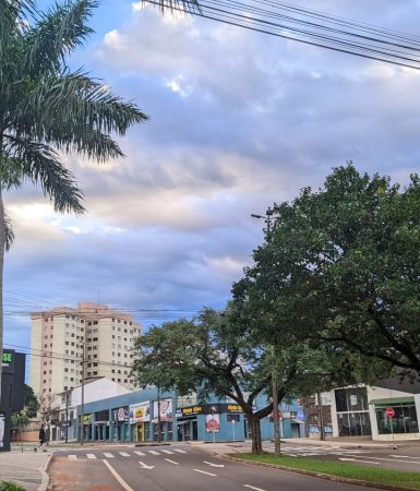 Imagem referente a Quinta-feira deve ser nublada com máxima de 26°C em Cascavel